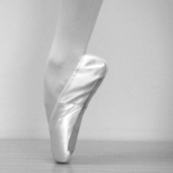 How These 3 Professionals Break-In Their Pointe Shoes