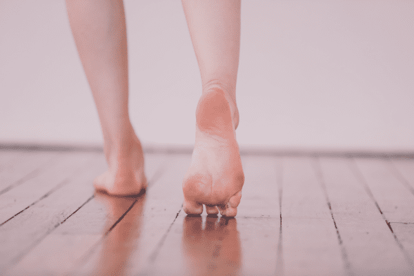 600x400- Pointe Articles-Pain under the ball of the foot